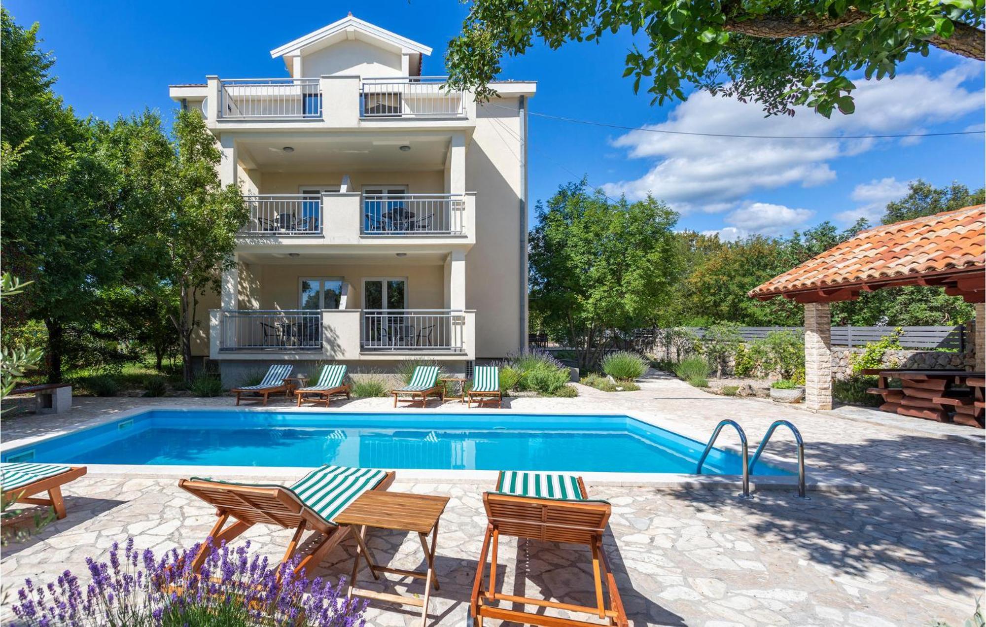 Beautiful Apartment In Pinezici With Wifi Ngoại thất bức ảnh